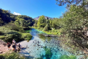 Sonnenuntergang in Saranda: Waldquellen und Burg