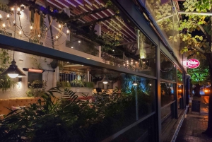 'Tirana After Dark : Visite de la vie nocturne et boissons locales'