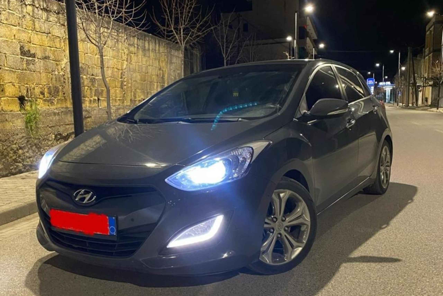 Lotnisko w Tiranie: prywatny transfer do najpopularniejszych miejsc w Albanii