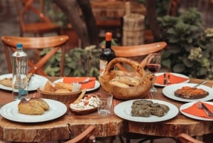 Tirana: Beer, wine and raki tour with snack and food