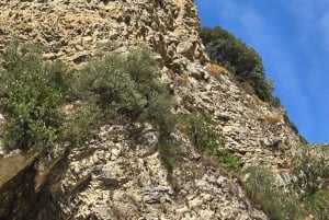 Tirana: excursión privada de 1 día a Berat con guía certificado