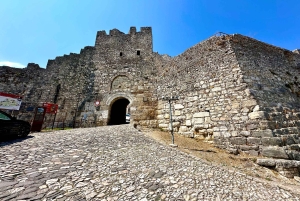 Tirana: Tour durch die Altstadt von Berat (UNESCO-Weltkulturerbe) und Eintritt ins Onufri-Museum