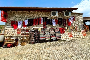 Tirana: Tour durch die Altstadt von Berat (UNESCO-Weltkulturerbe) und Eintritt ins Onufri-Museum