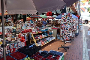 Tirana mellom lys og mørke.