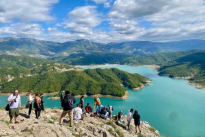 Tirana: lago di Bovilla e escursione sul monte Gamti con pranzo