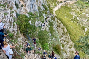 Tirana: lago di Bovilla e escursione sul monte Gamti con pranzo