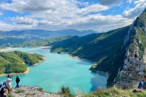Tirana: wandeltocht naar het Bovilla-meer en de Gamti-berg met lunch