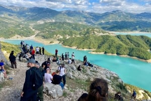 Tirana: wandeltocht naar het Bovilla-meer en de Gamti-berg met lunch