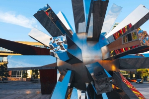 Tirana: Byrundtur med fotograf (bestill en dag i forveien!)