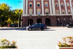 Tirana: Byrundtur med fotograf (bestill en dag i forveien!)