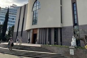 Tirana: tour a piedi della città con guida locale