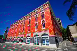 Tirana: Communist History Tour with Street Food