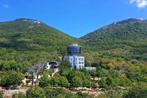 Tirana : le mont Dajti en téléphérique avec un guide de la région