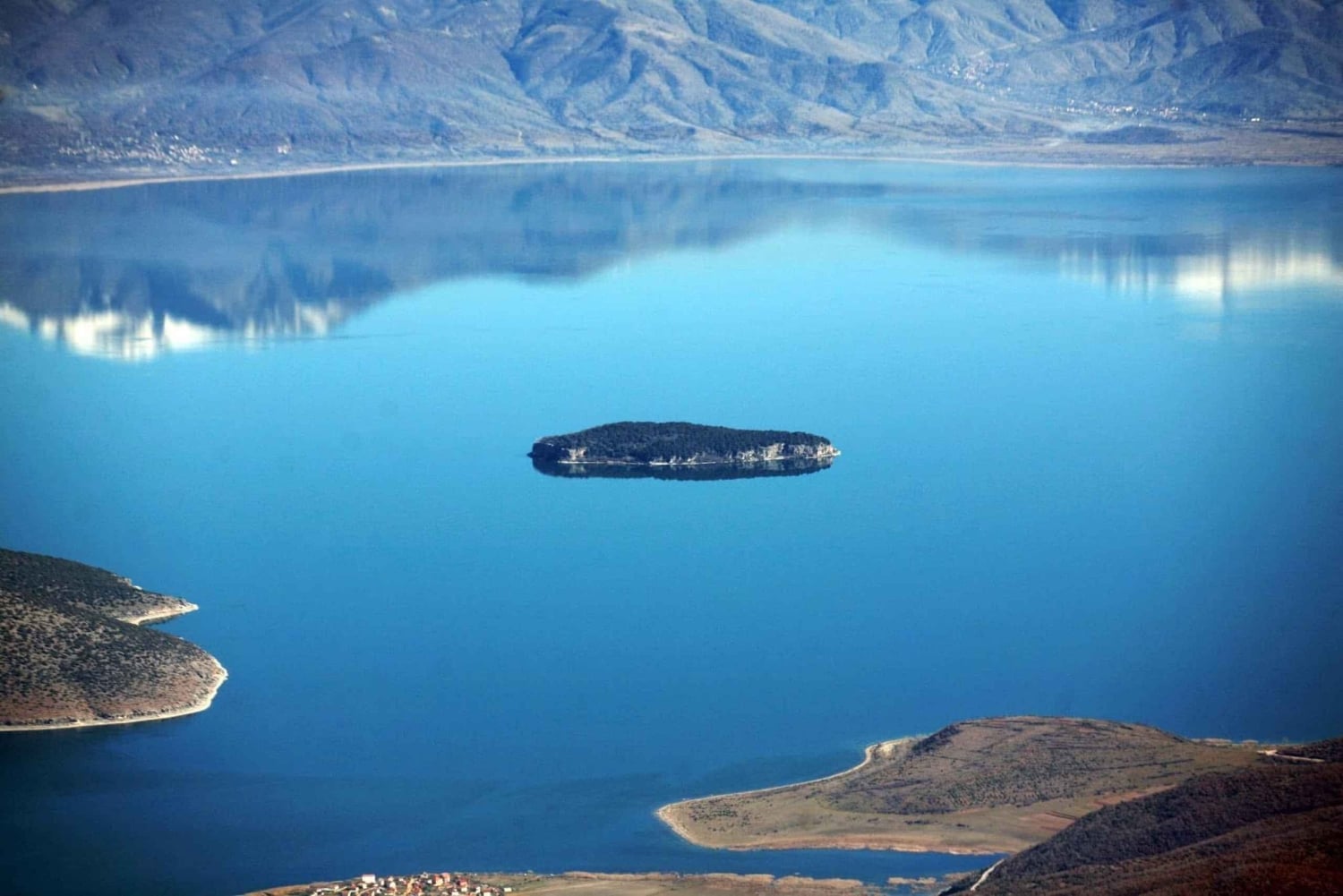 Tirana/Durazzo: tour intorno al lago di Prespa e all'isola di Maligrad