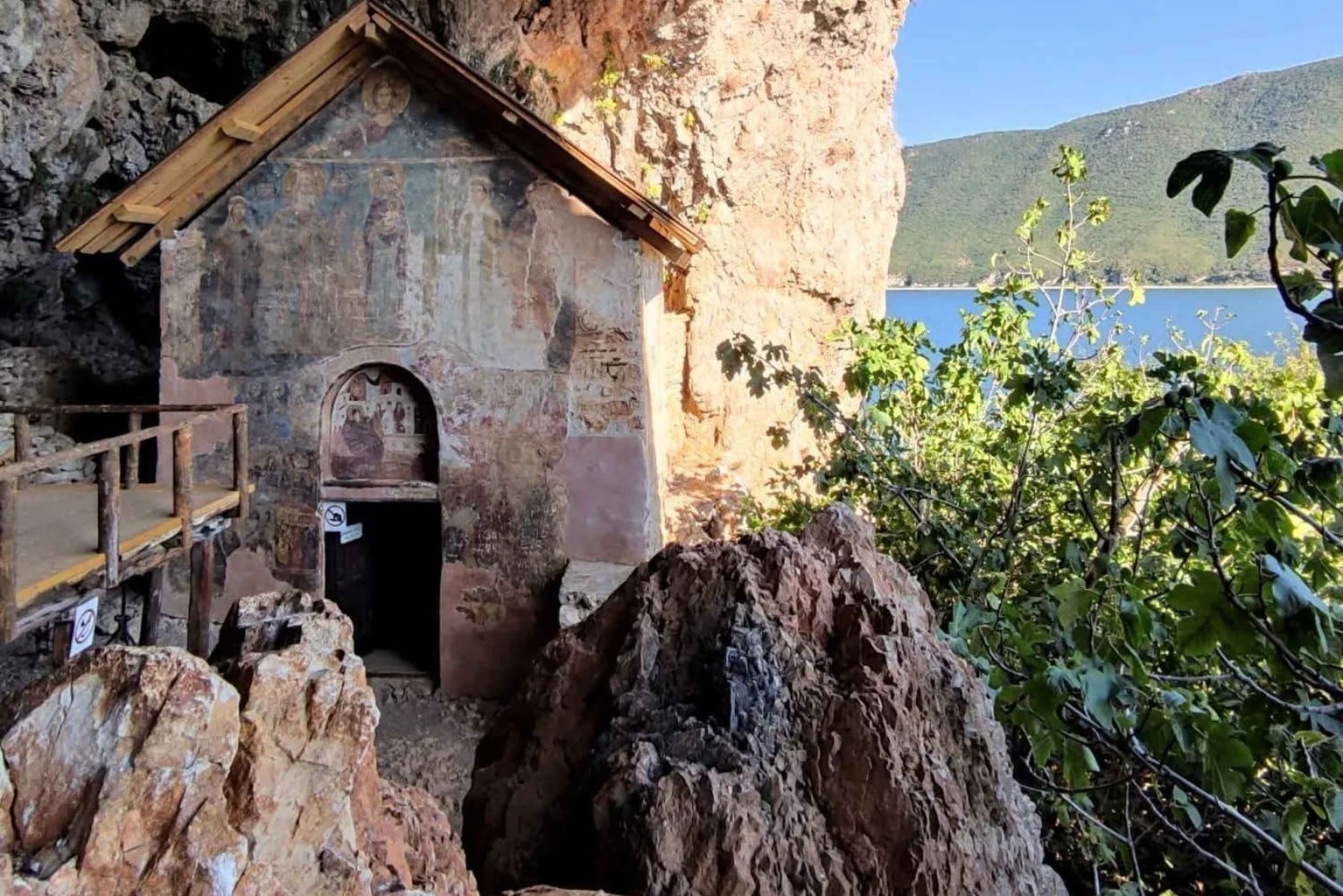 Tirana/Durazzo: tour intorno al lago di Prespa e all'isola di Maligrad
