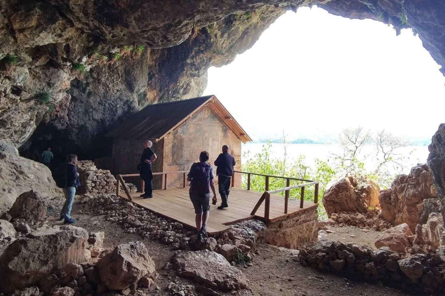 Tirana/Durazzo: tour intorno al lago di Prespa e all'isola di Maligrad