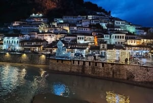 Tirana / Durrës: UNESCO-byen Berat og Karavasta Nationalpark