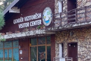 Tirana / Durrës: UNESCO-byen Berat og Karavasta Nationalpark