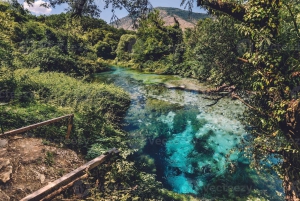 Tirana/Durres/Golem: excursión de un día a Saranda, Ksamil, el Ojo Azul y el castillo.