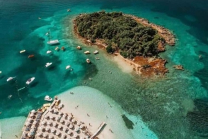 Tirana/Durres/Golem: excursión de un día a Saranda, Ksamil, el Ojo Azul y el castillo.