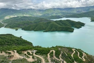 Tirana: Bovilla Lake and Gamti Mountain Hiking Tour