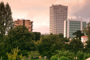 Tirana: Expressrundvandring till de viktigaste sevärdheterna med en lokal guide