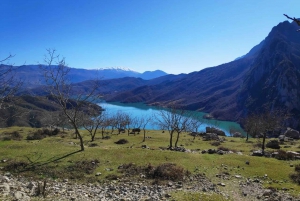 Tirana: Gamti Mountain Hike with Lake Views