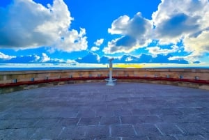 From Tirana/Golem/Durres: Kruja, Bazaar, Sari Salltik Tour