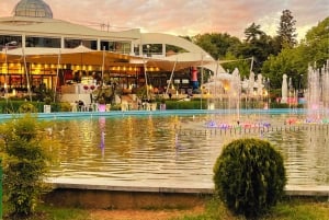 Destaques de Tirana: Uma excursão a pé com um guia local