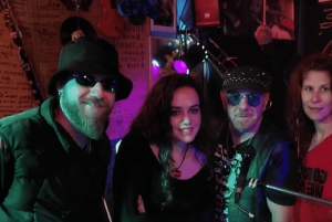 Tirana: Live Music Comfy Gathering With Troubadours