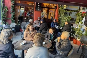 Tirana: Local food experience & walking tour