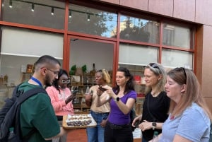 Tirana: Esperienza gastronomica locale e tour a piedi