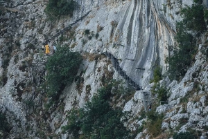 Tirana: wycieczka 1-dniowa na górę Gamti i nad jezioro Bovilla z wędrówką