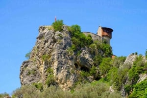 Tirana: Petrela Castle and Black Cave Hike with Local Lunch