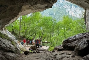 Tirana: Petrela Castle and Black Cave Hike with Local Lunch