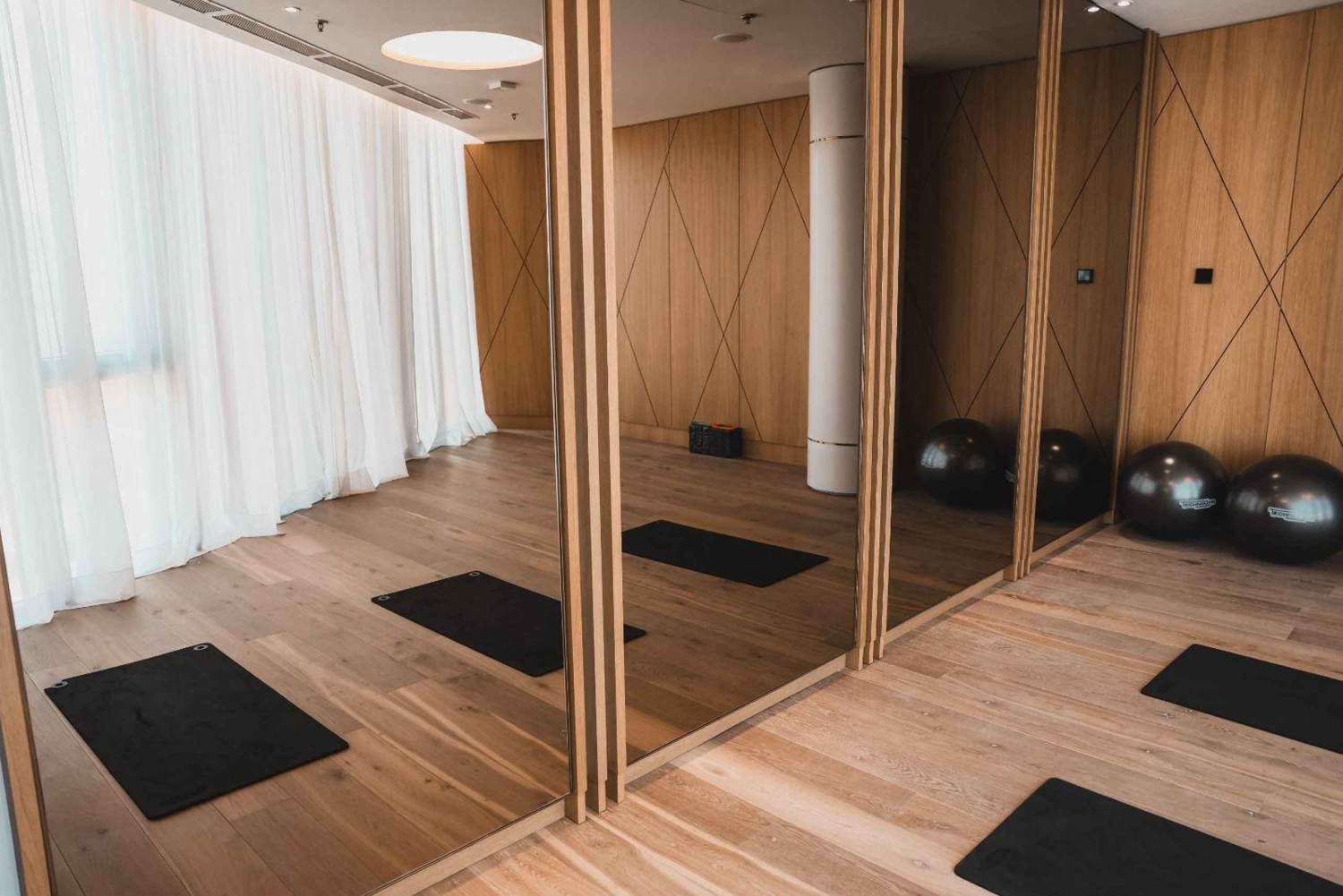 Tirana: Pilates- oder Yoga-Kurs mit Sauna und Snacks