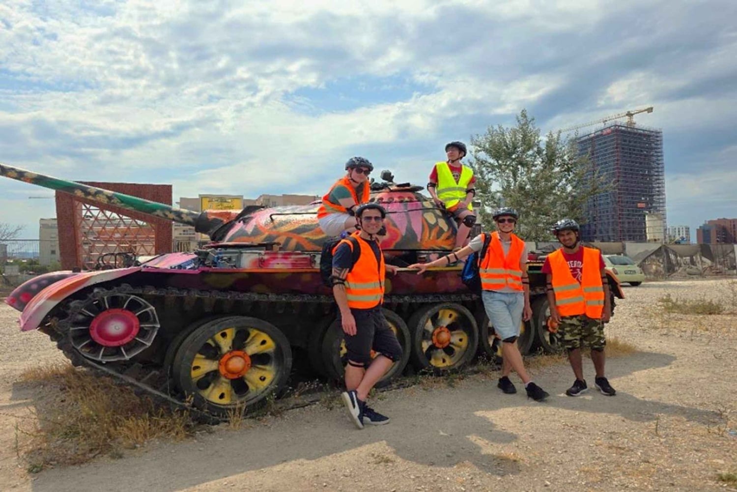 Tirana: Segway-tur i solnedgången med lokal guide