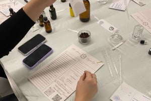 Tirana: El arte de crear un perfume