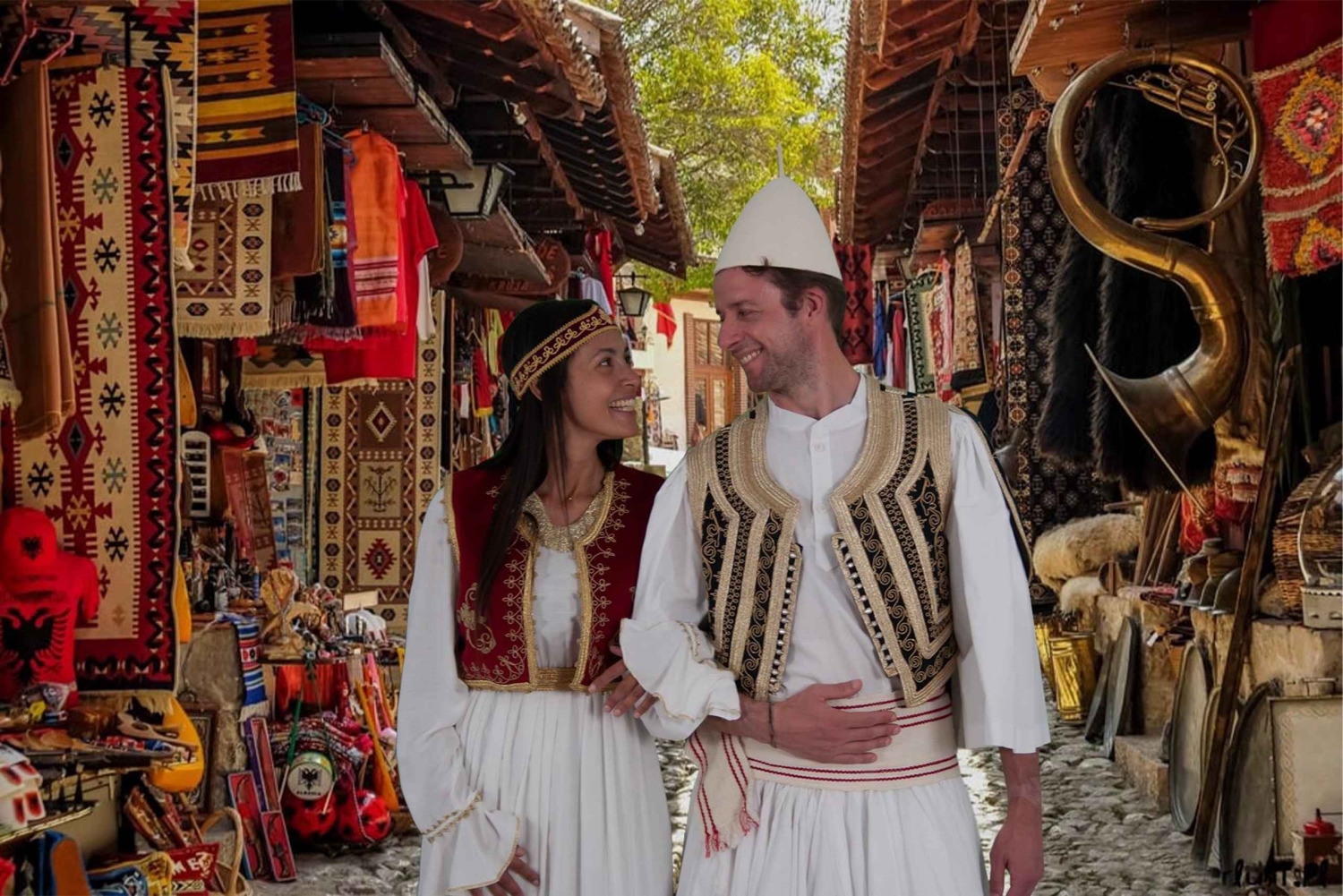 Tirana: Traditional Albanian Costume Photo Experience