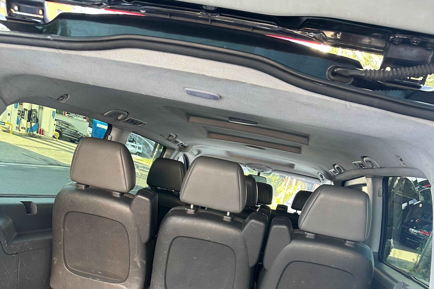 Tirana: Transfer från ditt boende till int. flygplats