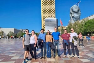 Tirana vandretur; guidet tur for små grupper