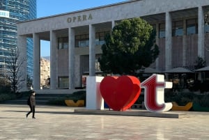 Tirana: Rundgang durch die Attraktionen des historischen Zentrums