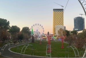 Tirana: Rundgang durch die Attraktionen des historischen Zentrums