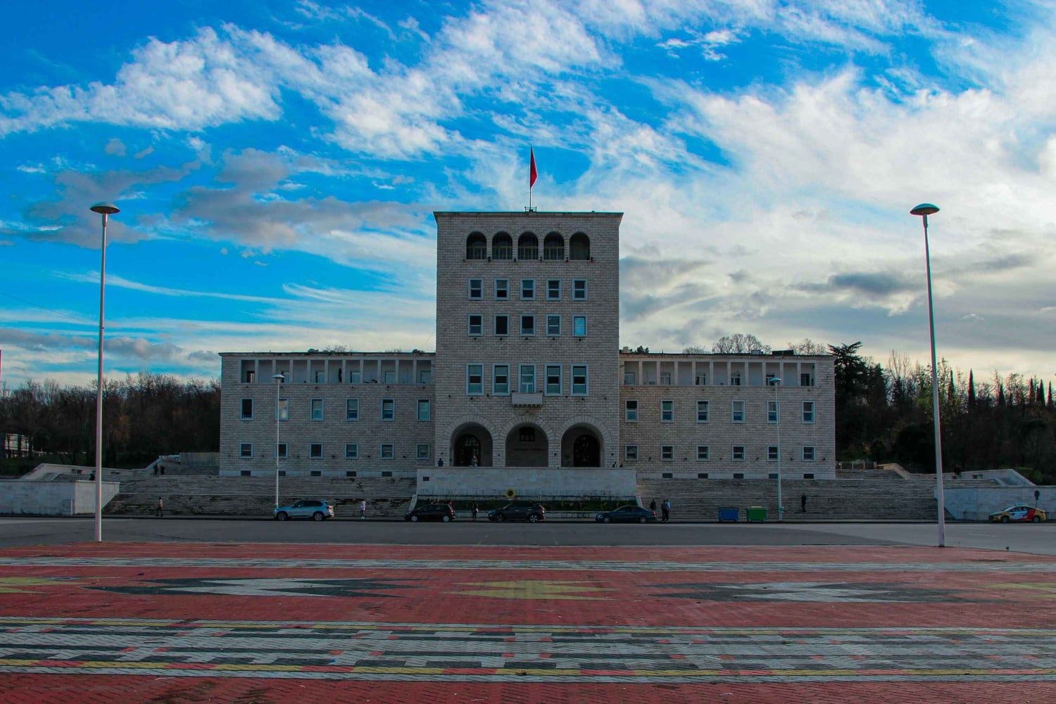 Byvandring i Tirana