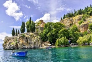 Tirana ja pysähdys Ohridissa Kokopäiväretki