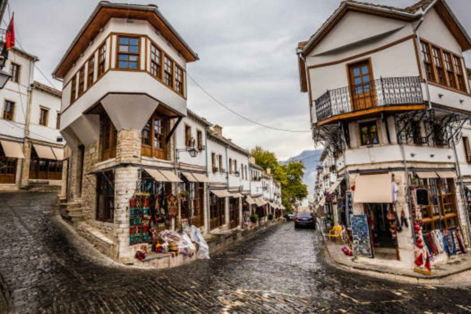 Guia de turismo e guia Blue Eye - Gjirokaster