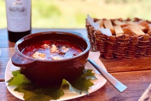 Clase de cocina tradicional y experiencia en una granja en Roshnik