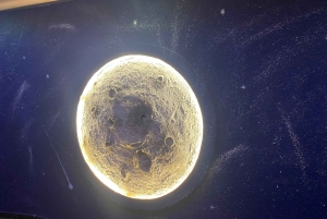 Тирана: между светом и тьмой