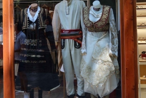 Тирана: между светом и тьмой