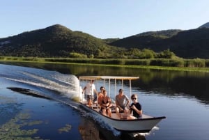 Virpazar: Amazon cruise and panoramic tour of Karuč